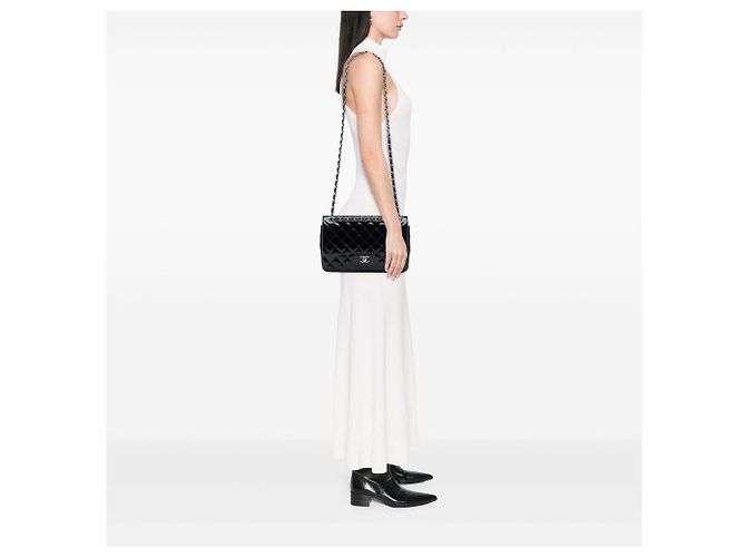 Borsa a tracolla Chanel Jumbo Classic Patent Double Flap nera Nero - vista 6