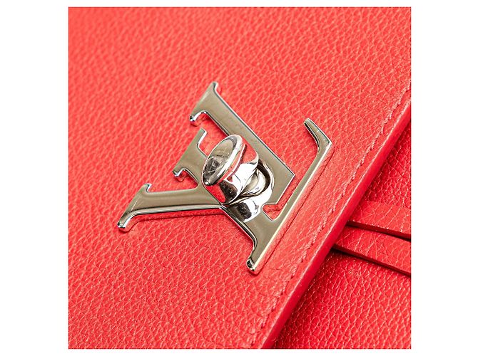 Zaino Louis Vuitton Taurillon Lockme rosso - vista 7