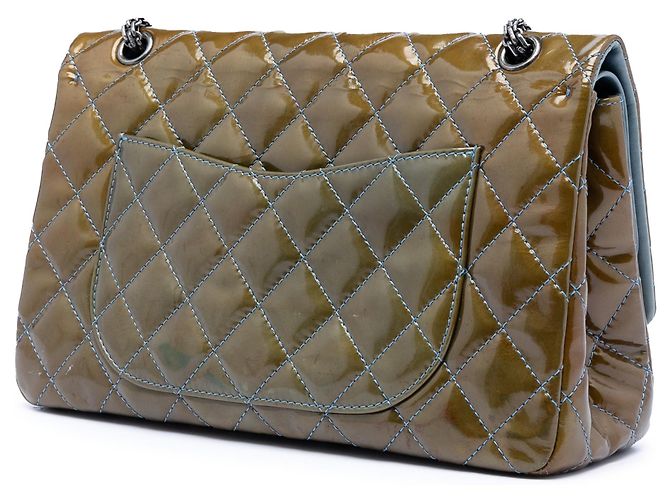 Borsa a tracolla Chanel Quilted Patent Reissue 2.55 Double Flap 227 marrone - vista 2