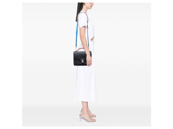 Borsa Louis Vuitton Epi Neo Monceau nera Nero - vista 7