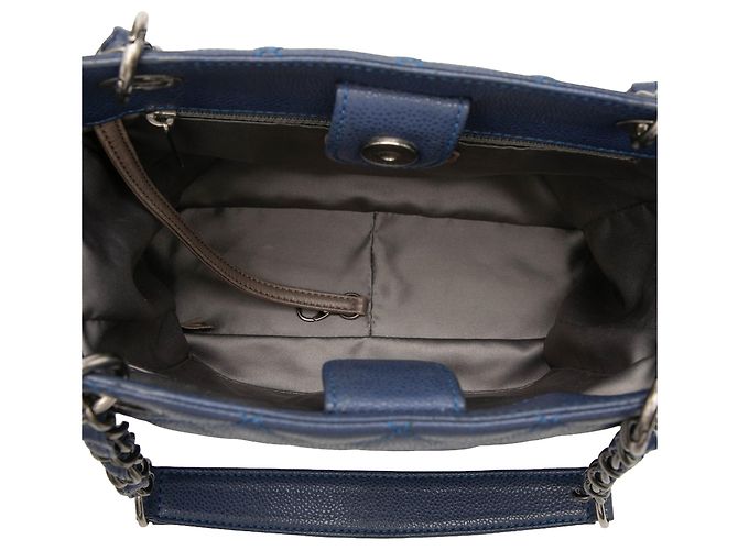 Piccola borsa shopping Chanel Caviar blu - vista 4