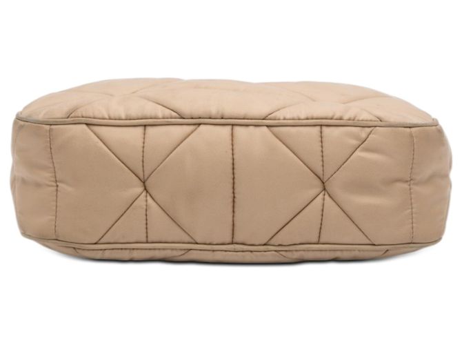 Borsa a tracolla Prada Quilted Re Nylon Padded Re Edition 2005 Beige - vista 3