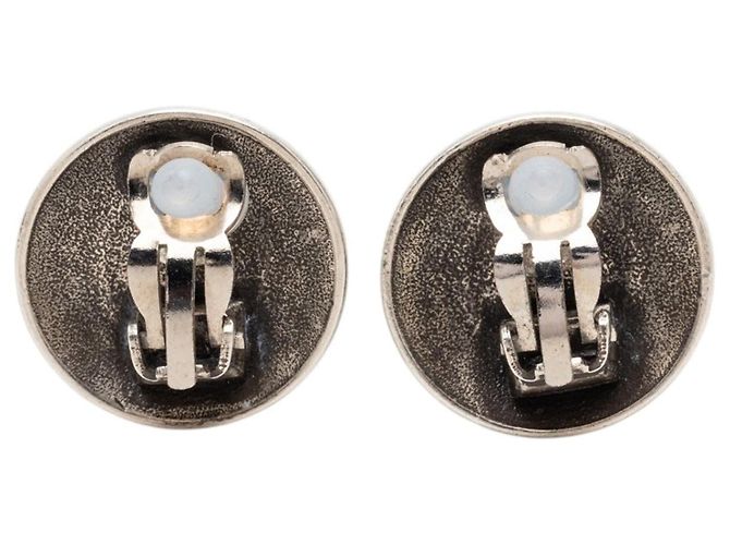 Orecchini a clip Chanel CC Target Round in ottone argentato Argento - vista 2