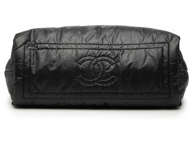 Tote Coco Cocoon em nylon acolchoado preto Chanel Medium - vista 3
