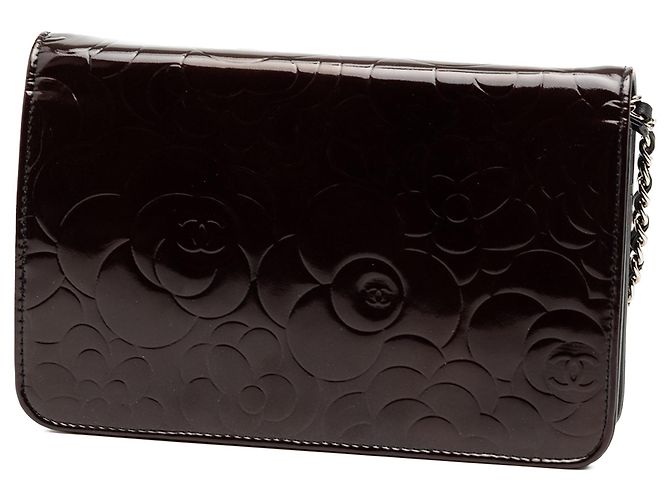 Wallet On Chain Borsa a tracolla Chanel CC Embossed Patent Camellia marrone con catena - vista 2