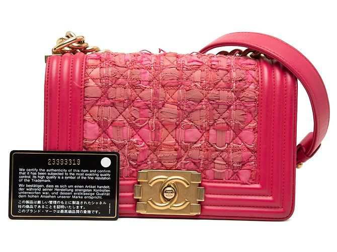 Borsa a tracolla Boy Flap in tweed trapuntato e agnello rosa di Chanel - vista 8