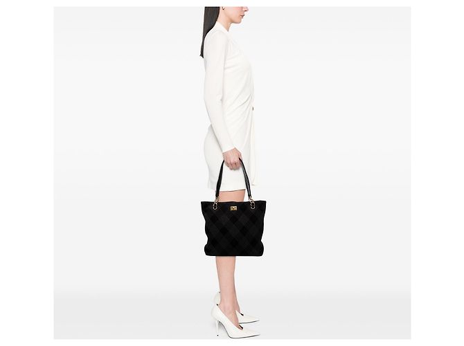 Tote in scamosciato nero con cuciture Chanel CC - vista 9