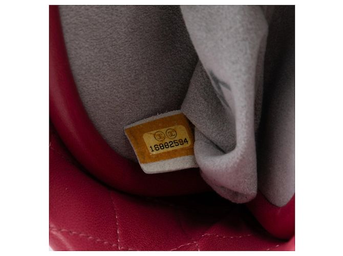 Clutch Kiss Lock in agnello trapuntato rosa Chanel - vista 6