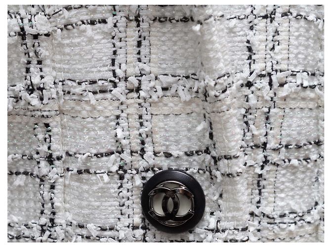 White & Black Chanel Checked Tweed Blazer Size FR 40 - view 6