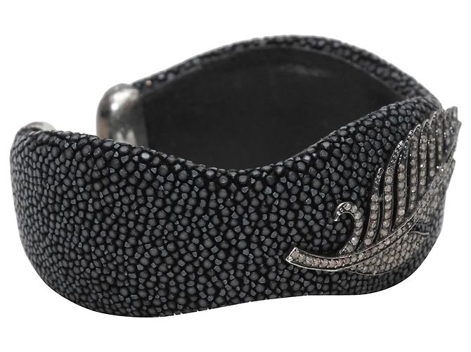 Designers Remix Bracciale rigido in pelle di razza nera e pavé di diamanti Nero - vista 2