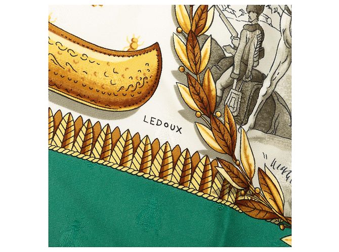 Sciarpa in seta Hermès Napoleon Green 90 Scarves Verde - vista 4
