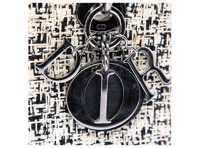 Borsa Lady Dior in tweed bianco, misura Medium - vista 5