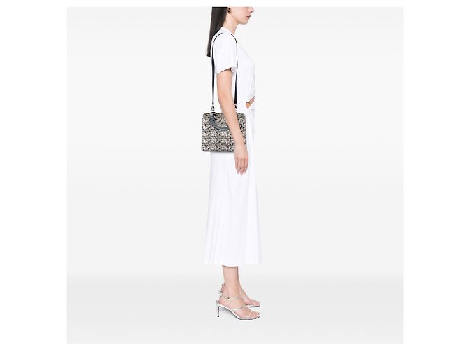 Borsa Lady Dior in tweed bianco, misura Medium - vista 6