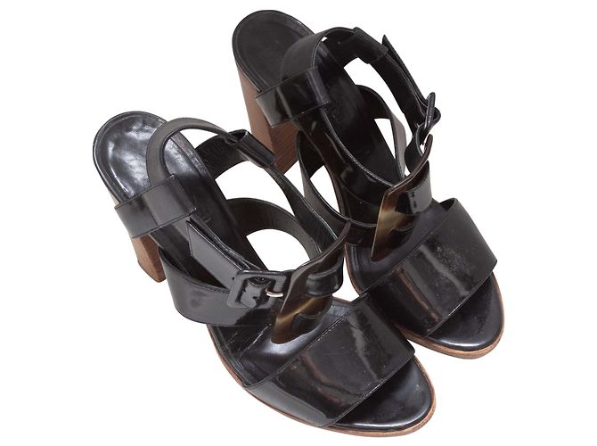 Hermès Sandalias de plataforma en charol negro Hermes Talla 37 - vista 2