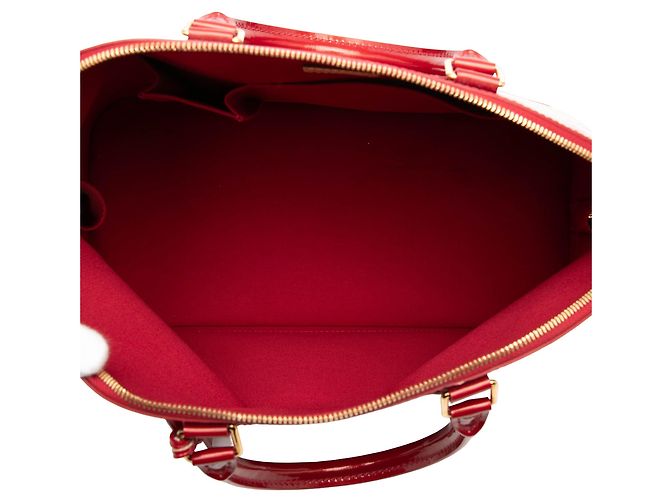 Borsa Louis Vuitton Monogram Vernis Alma GM rossa Rosso - vista 4