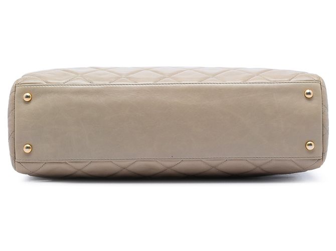 Tote Daily Walk em couro de vitelo glacê acolchoado bege Chanel - vista 3