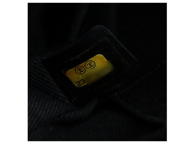 Borsa Chanel CC Caviar nera Nero - vista 4