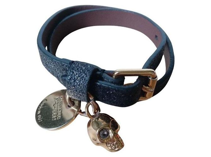 Bracciale in pelle con charm Skull Alexander McQueen Nero D'oro - vista 2