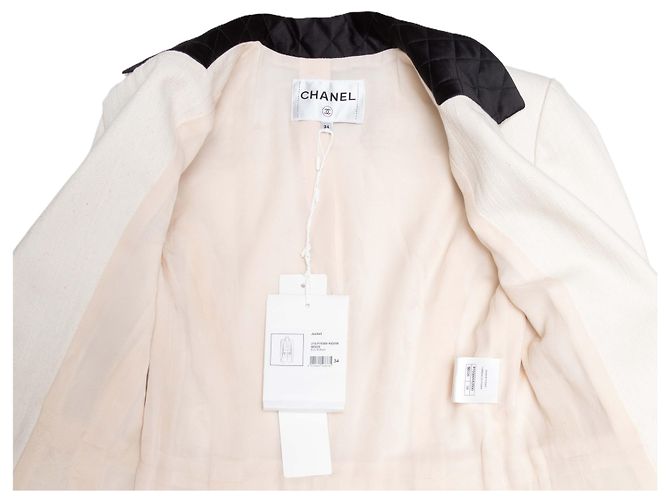 Blazer largo Chanel de algodón blanco y negro con detalle de lazo Talla FR 34 - vista 7