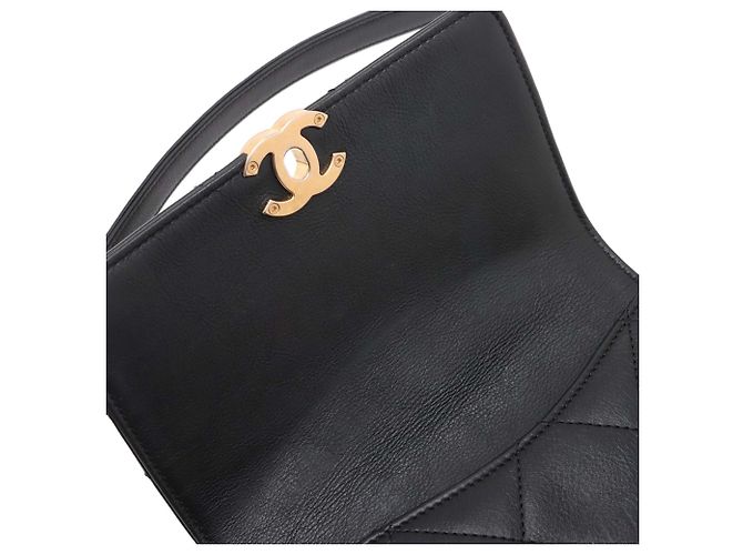 Borsa a tracolla Chanel Small Quilted Calfskin Framing Chain Flap Nera Nero - vista 6