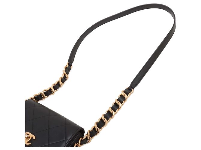 Borsa a tracolla Chanel Small Quilted Calfskin Framing Chain Flap Nera Nero - vista 9