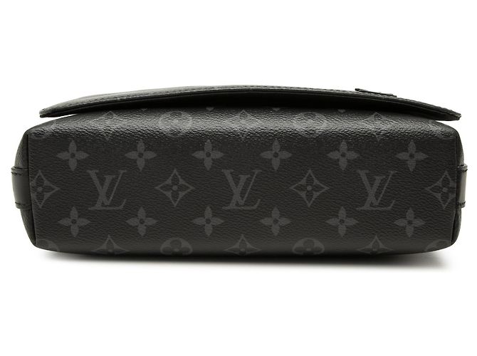 Louis Vuitton Monogram Eclipse District PM Crossbody Bag schwarz - Ansicht 3