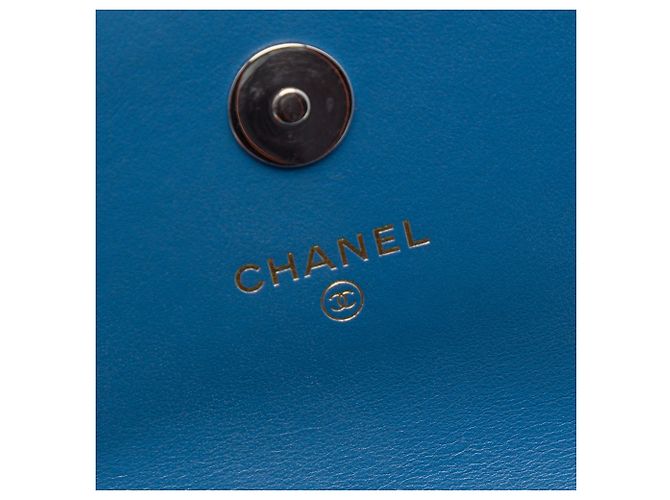 Borsa telefono Chanel 19 in denim blu con catena - vista 5