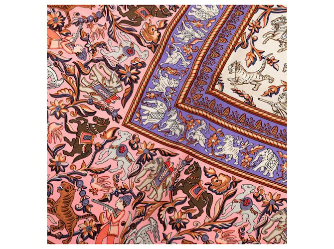 Sciarpa in seta Hermès Chasse en Inde 90 multicolore - vista 4