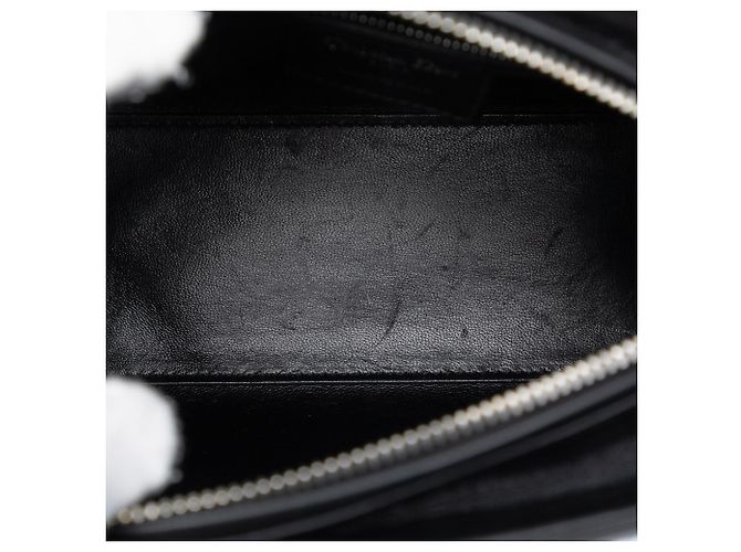 Borsa Lady Dior Medium in pelle di vitello nera con fiori ricamati Nero - vista 4