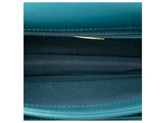 Borsa Chanel Mini in pelle di vitello trapuntata e caviar blu con manico a catena - vista 4