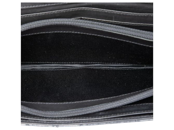 Borsa a tracolla Chanel CC Quilted Patent East West Wallet On Chain nera Nero - vista 4
