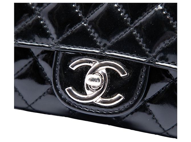 Borsa a tracolla Chanel CC Quilted Patent East West Wallet On Chain nera Nero - vista 5