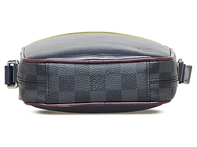 Borsa a tracolla sottile Louis Vuitton Epi Damier Graphite nera Nero - vista 4