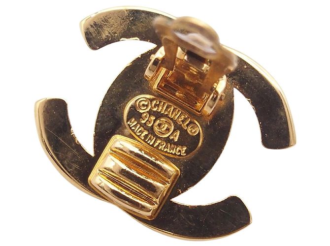 Orecchini a clip Chanel CC placcati oro con chiusura Turn Lock D'oro - vista 4