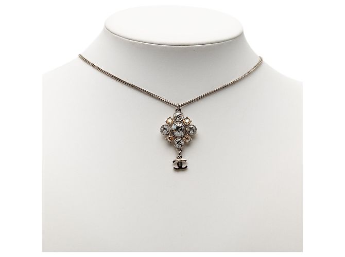 Collana con pendente Chanel CC in ottone e strass argento - vista 5