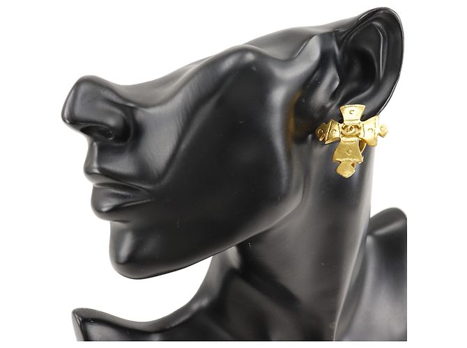 Orecchini a clip Chanel CC placcati oro D'oro - vista 5