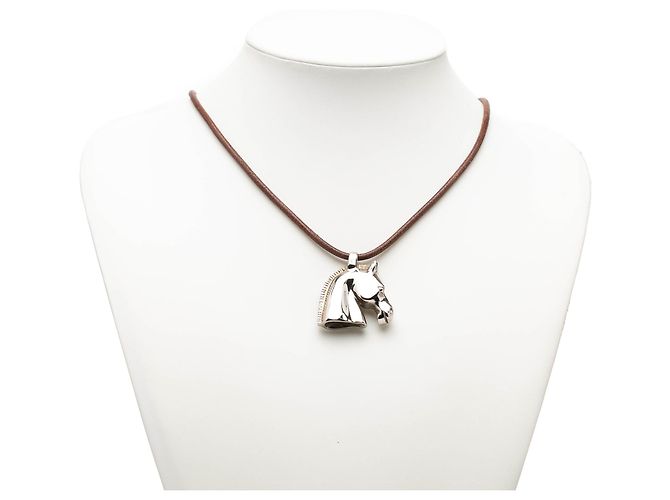 Collana con pendente a testa di cavallo in argento placcato palladio Hermès - vista 7