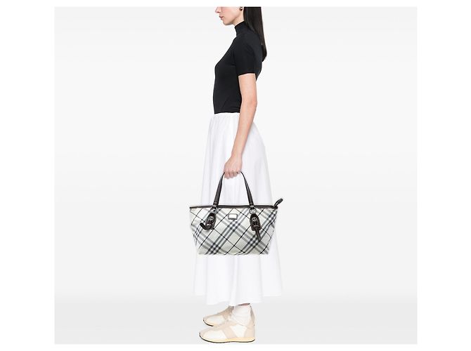 Tote in tela Burberry Nova Check marrone - vista 6