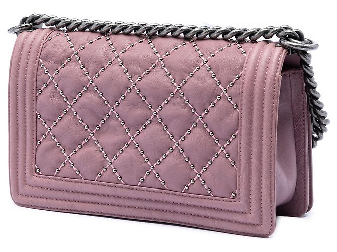 Le Boy Bolsa transversal Chanel Old Medium Boy Flap em couro de bezerro acolchoado e amassado com tachas rosa - vista 2