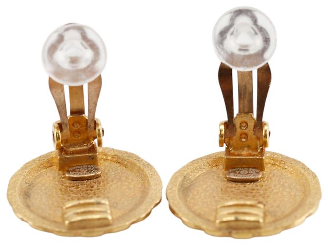 Orecchini a clip Chanel CC fiore placcati oro D'oro - vista 3