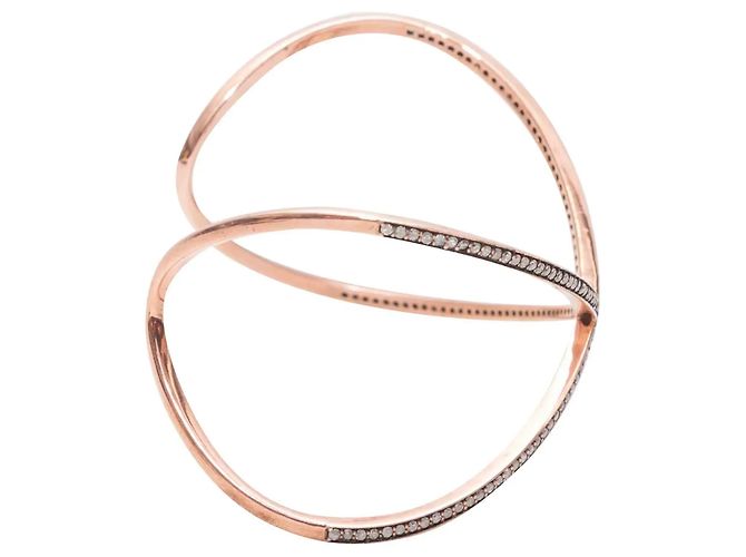 Autre Marque Bracciale Rigido Jennifer Miller in Oro Rosa e Pavé di Diamanti - vista 2