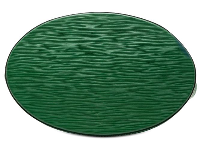 Borsa a tracolla Louis Vuitton Epi Cluny verde - vista 3