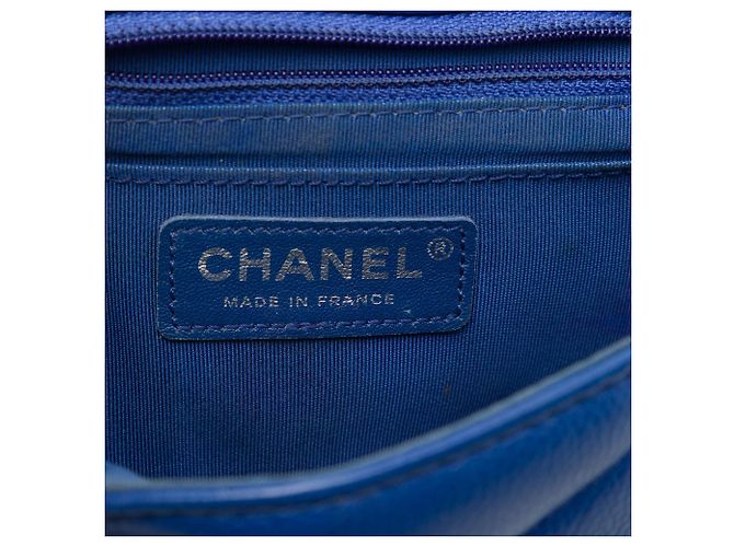 Borsa a tracolla a bustina Chanel Mini Caviar Chevron Data Center Envelope Flap blu - vista 5