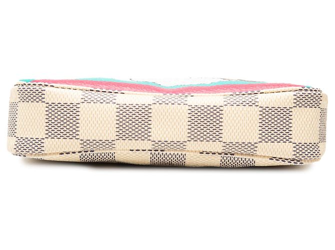 Borsa a mano bianca Louis Vuitton Damier Azur Evasion Mini Pochette Accessoires Bianco - vista 3