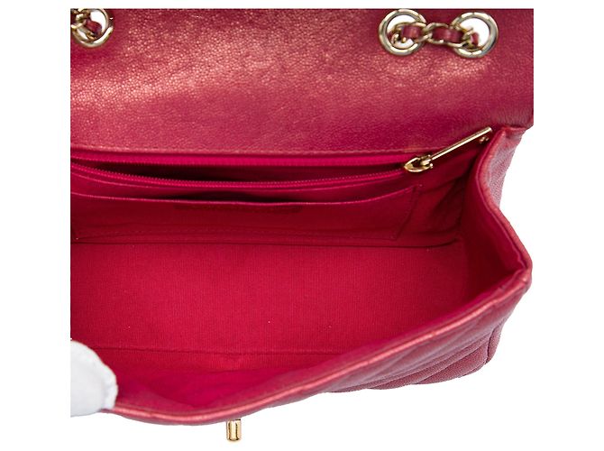 Borsa a tracolla Chanel Small Chevron Iridescent Caviar Statement Flap rossa Rosso - vista 4