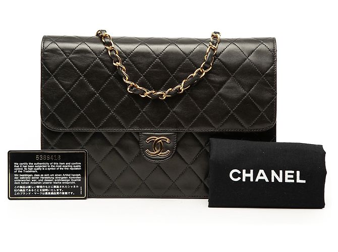 Borsa a tracolla Chanel Medium CC in agnello trapuntato nero - vista 7