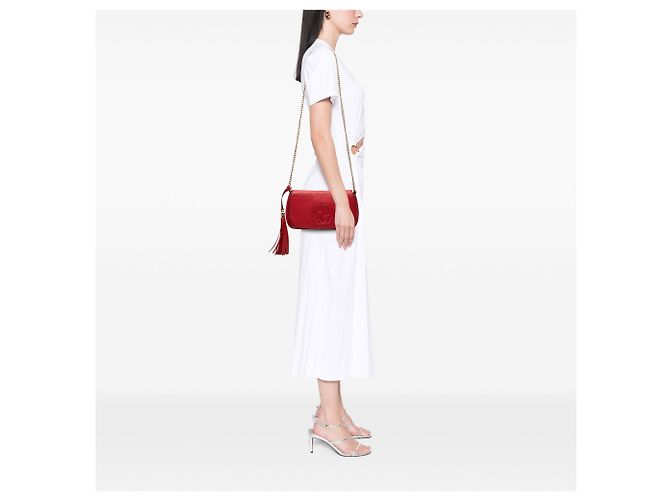 Borsa a tracolla Gucci Soho Medium in pelle rossa con catena Rosso - vista 7