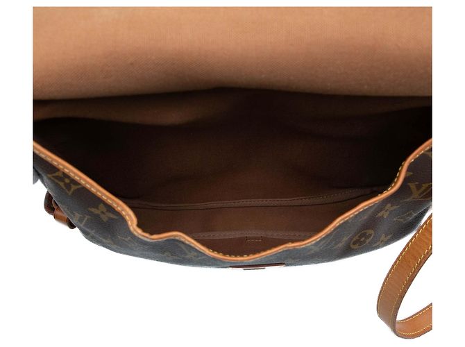 Borsa a tracolla Louis Vuitton Monogram Saumur 25 marrone - vista 4