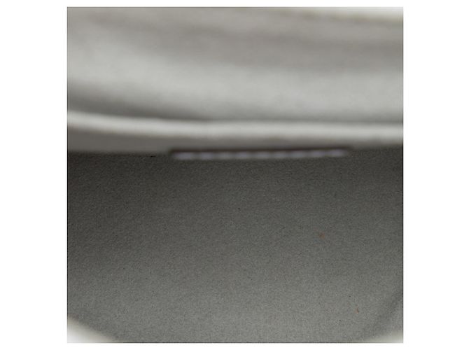 Borsa Louis Vuitton Epi Locky BB bianca Bianco - vista 4