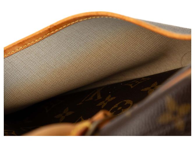 Sac à main Louis Vuitton Monogram Trouville marron - vue 7